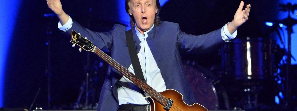 La basse de Paul McCartney s’envole à un prix énorme lors d’un vente aux enchères !