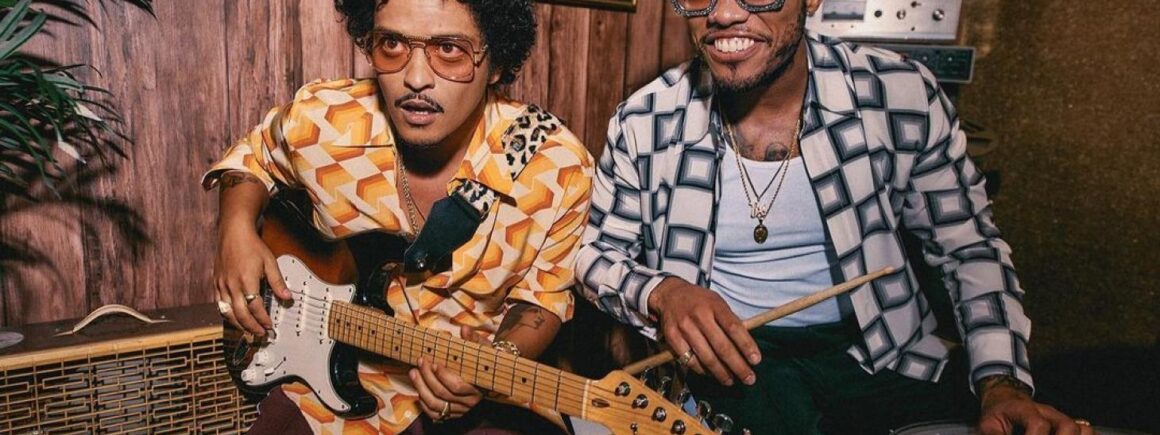 Silk Sonic (Bruno Mars et Anderson Paak) annonce un album pour le mois de novembre