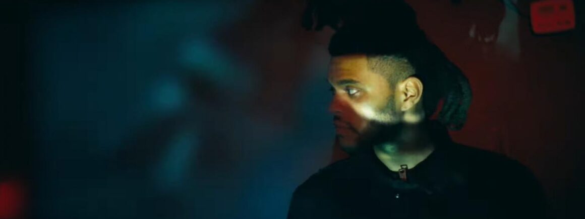 The Weeknd surprend ses fans avec la sortie d’un nouveau clip de Can’t Feel My Face (VIDEO)