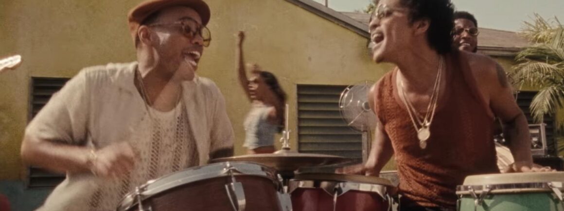 Bruno Mars : Silk Sonic dévoile Skate, un nouveau single