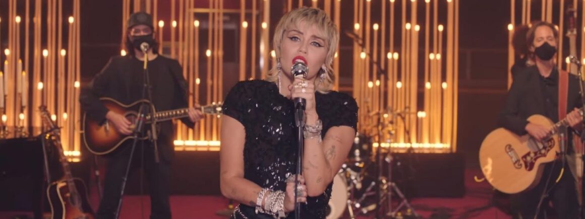 Quand Miley Cyrus reprend American Woman, ça donne ça (VIDEO)