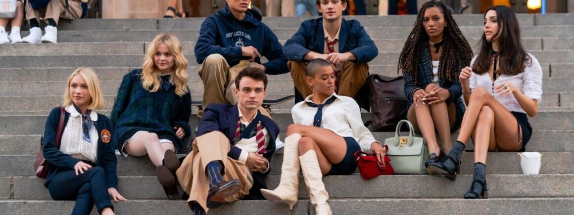 Gossip Girl : Le casting du reboot prend la pose pour un célèbre magazine (PHOTOS)