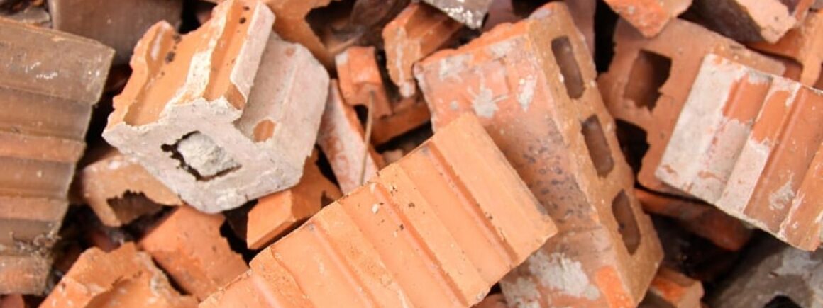 Bienvenue chez Clément : Pourquoi un « parpaing » s’appelle t-il ainsi ?