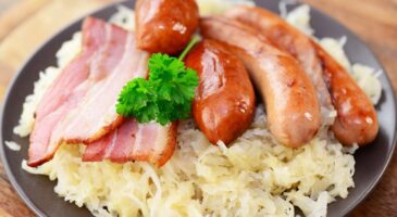 Bienvenue chez Clément : Pourquoi la choucroute s'appelle t-elle ainsi ?
