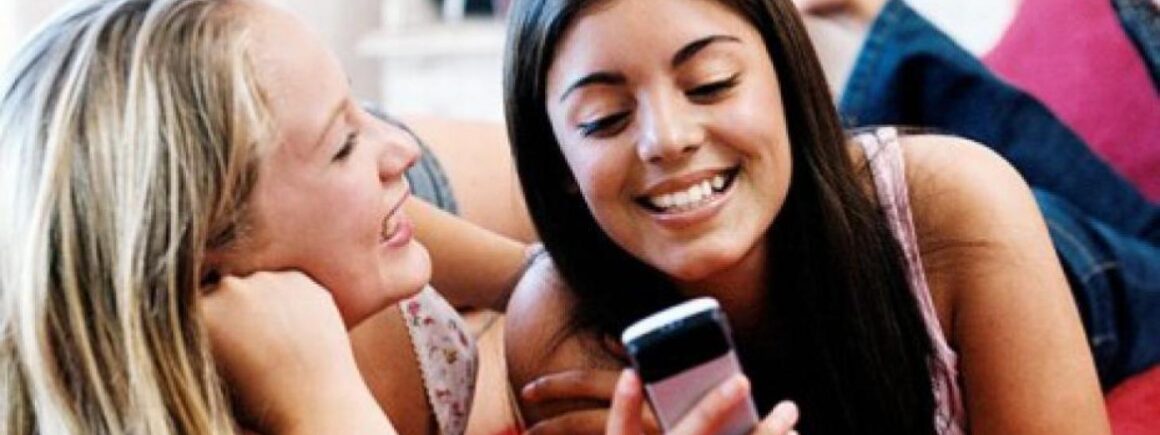 Bienvenue Chez Clément – Afterwork Europe 2 : Si vous voulez conclure, il vaut mieux draguer par mail (ou sms)