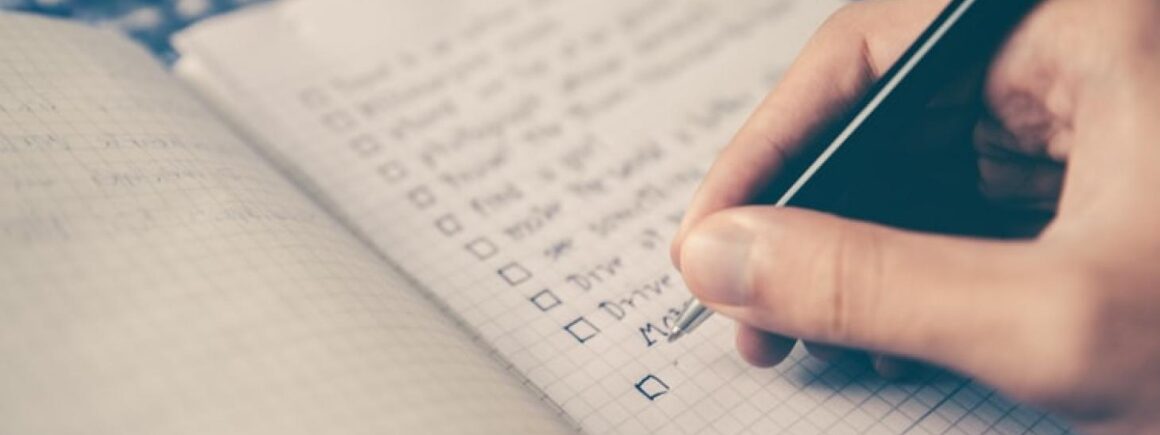 Plus Mel la vie : Voici Les 50 choses à ne pas oublier de faire avant de mourir, selon Georges Perec