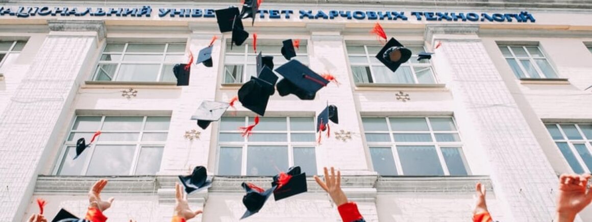 Bienvenue chez Clément : Pourquoi partons de la sixième pour arriver en Terminale ? 