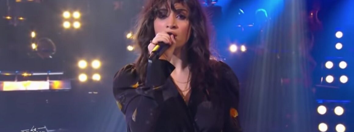 Camélia nous offre une version revisitée de Si seulement je pouvais lui manquer de Calogero (VIDEO)