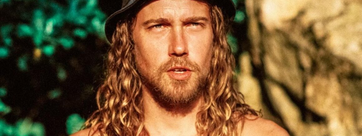 Julien Doré lance son filtre Insta et vous allez être accro !