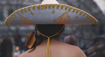 Bienvenue Chez Clément : une langue pourrait disparaître au Mexique... à cause d'une guerre entre voisins 