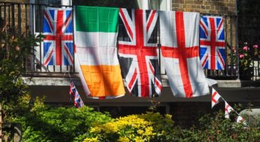 Bienvenue chez Clément : Comment parler toutes les langues aisément ?