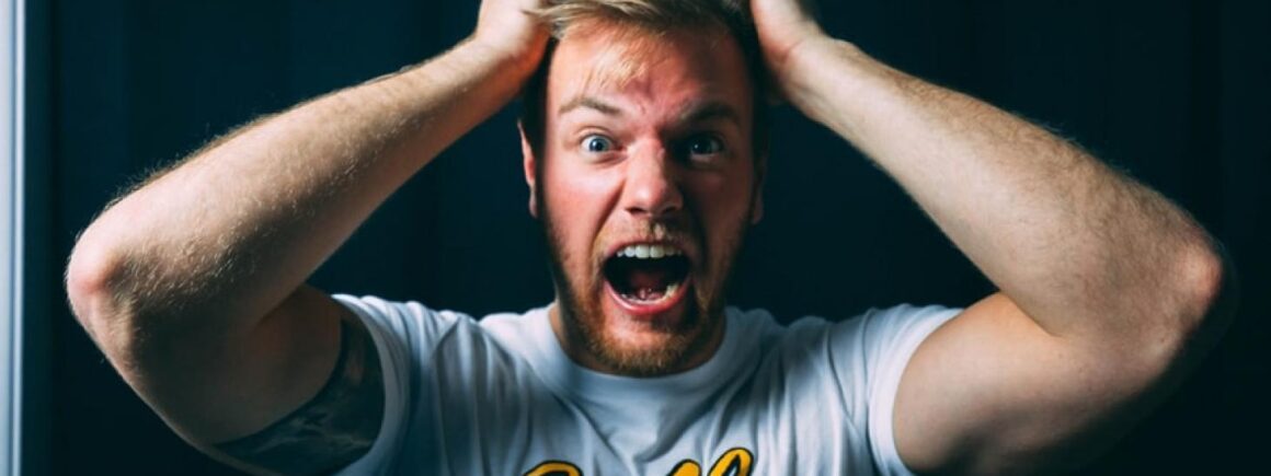 Bienvenue Chez Clément – Afterwork Europe 2 : Crier pour se sentir mieux, la nouvelle façon d’évacuer le stress ?