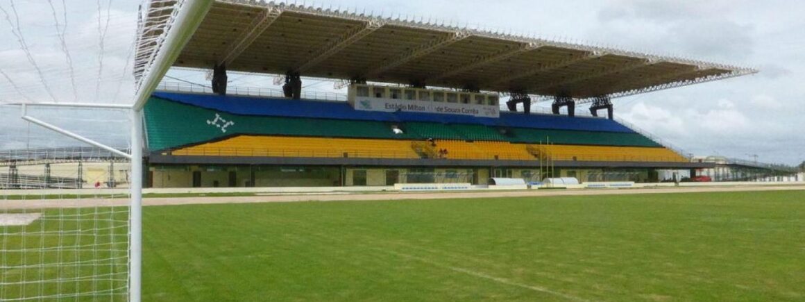 Bienvenue Chez Clément – Afterwork Europe 2 : La ligne médiane de ce stade brésilien est située pile sur l’équateur !