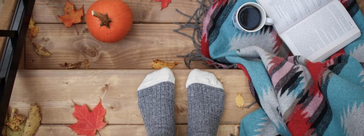 Bienvenue Chez Clément – Afterwork Europe 2 : Alerte, on a trouvé les chaussons qui se chauffent au micro-ondes !