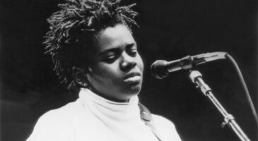 Dans l'iPhone de Manu : L'histoire émouvante derrière Fast Car de Tracy Chapman !