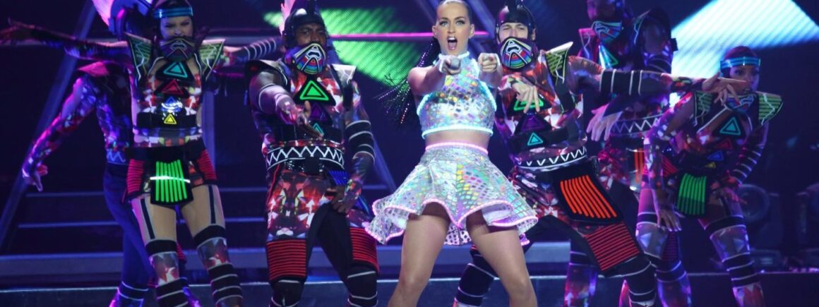 Enora le Soir : Katy Perry au Super Bowl (coup de coeur d&rsquo;Eno)