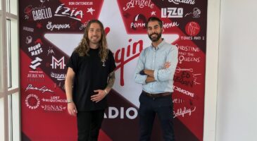 Julien Doré dans le Lab Europe 2 : "J"ai rattrapé mes racines avant qu'elles ne puissent m'échapper" (VIDEOS)