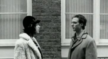 Dans l'Ipod de Manu : Your Woman de White Town, le classique à ne pas manquer !