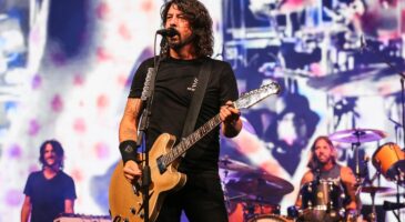 Foo Fighters : Dave Grohl fait une énorme surprise à son plus grand fan (VIDEO)