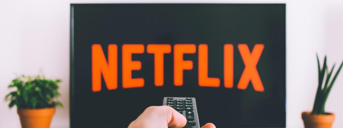 Bienvenue Chez Clément – Afterwork Europe 2 : Alerte, Netflix propose maintenant l&rsquo;option « Au hasard » !