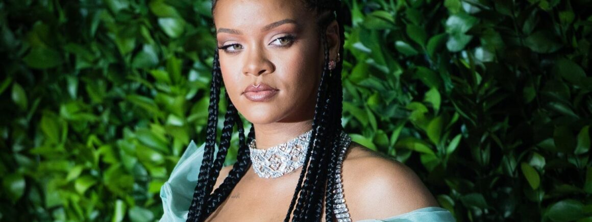 Rihanna affirme qu&rsquo;elle « travaille toujours » sur de nouvelles musiques