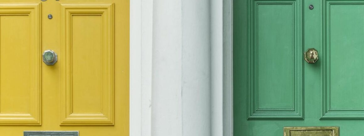 Bienvenue Chez Clément – Afterwork Europe 2 : Ouvrir les portes avec les pieds pour limiter les contaminations ?