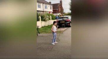 La Matinale Europe 2 : Cet enfant de 8 ans imite Freddie Mercury à la perfection (VIDEO)