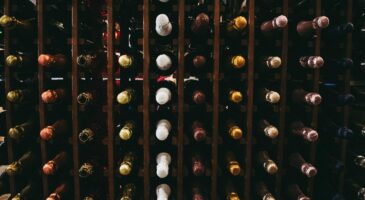 La Matinale Europe 2 : Ils cambriolent un château viticole et... laisse leur attestation derrière eux