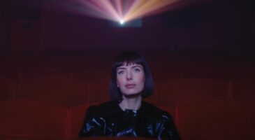 Marie-Flore est de retour avec Mal Barré, son nouveau single (VIDEO)