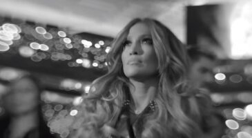 Jennifer Lopez partage les coulisses du Super Bowl (VIDEO)