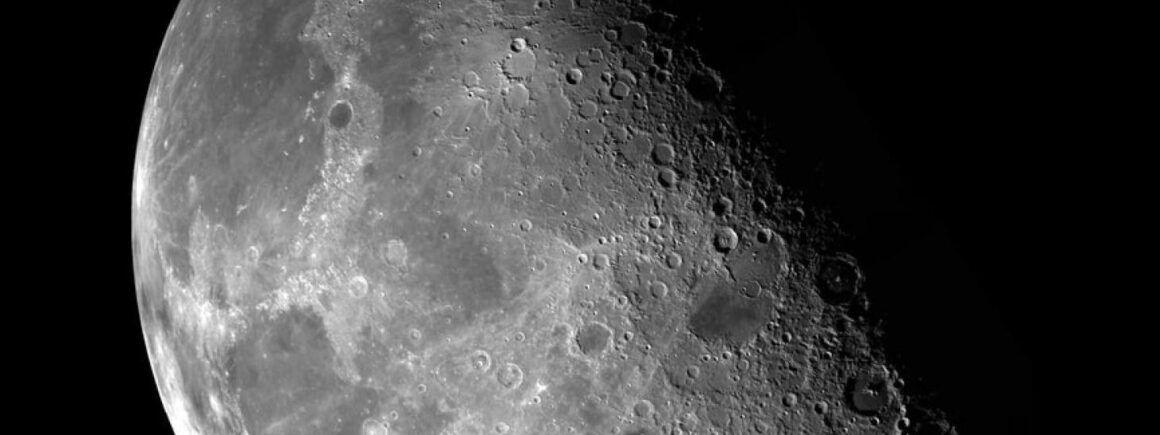 Bienvenue Chez Clément – Afterwork Europe 2 : Un milliardaire cherche une partenaire pour aller… sur la lune !