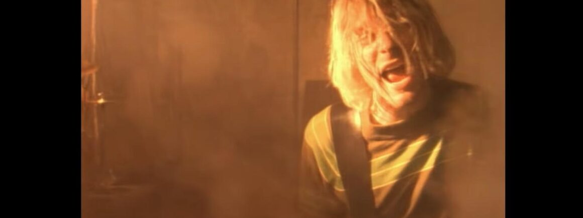 Nirvana : Le clip de Smells like Teen Spirit atteint le milliard de vues sur YouTube