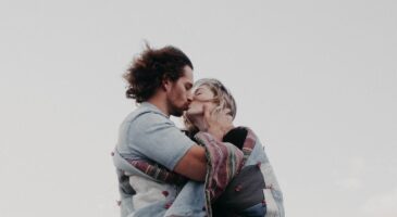 La Matinale Europe 2 : Plus votre mariage coûte cher, plus vous avez de chances de divorcer !