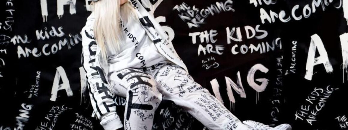 Tones and I reçoit une standing ovation pour sa performance sur Dance Monkey (VIDEO)