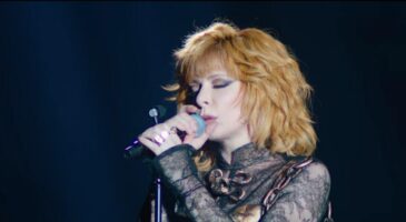 Mylène Farmer en tête des ventes avec son album Live 2019