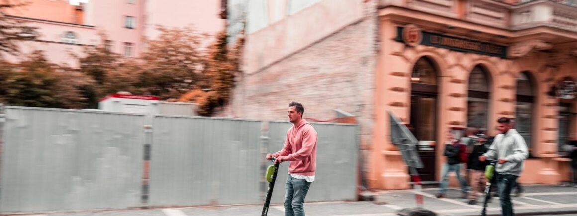 L&rsquo;équipe du Bienvenue Chez Clément – Afterwork Europe 2 nous explique d&rsquo;où viennent les trottinettes !