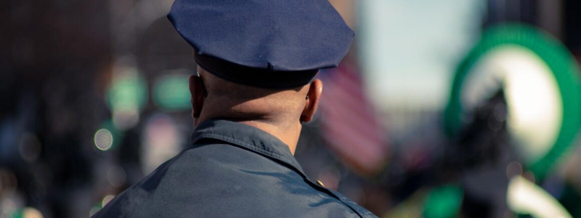 Bienvenue Chez Clément – Afterwork Europe 2 : Ce policier a été à l&rsquo;origine d&rsquo;un référendum à San Francisco pour avoir le droit de…