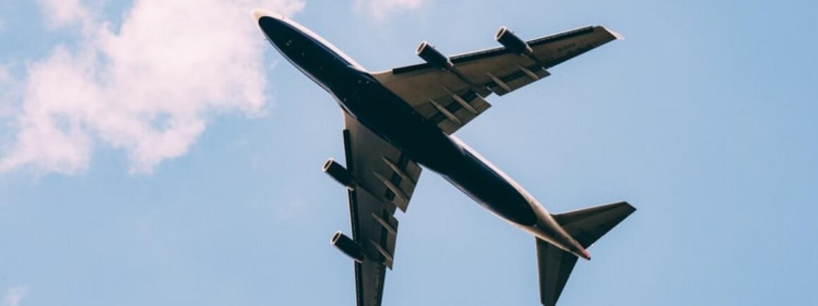 Il renverse du café sur son tableau de bord, le pilote est forcé d&rsquo;atterrir !