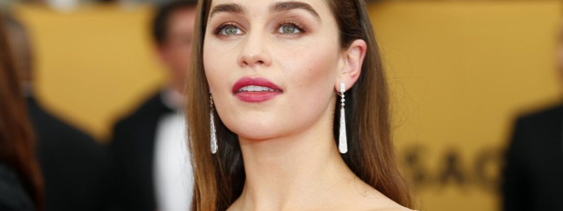 Bienvenue Chez Clément – Afterwork Europe 2 : Emilia Clarke en couple, un mariage de princesse… les meilleures news de la semaine !