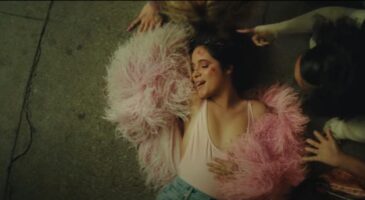 Camila Cabello dévoile clip festif de Bam Bam en duo avec Ed Sheeran (VIDEO)