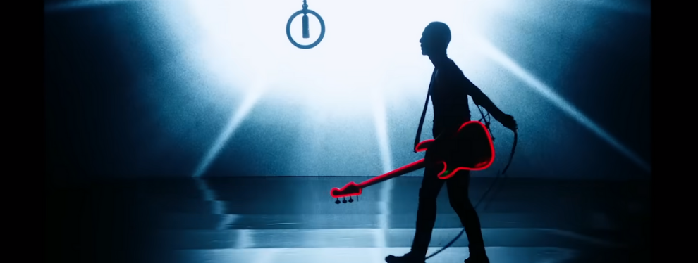 C’était mieux après : Découvrez le nouveau clip psychédélique de Calogero (VIDEO)