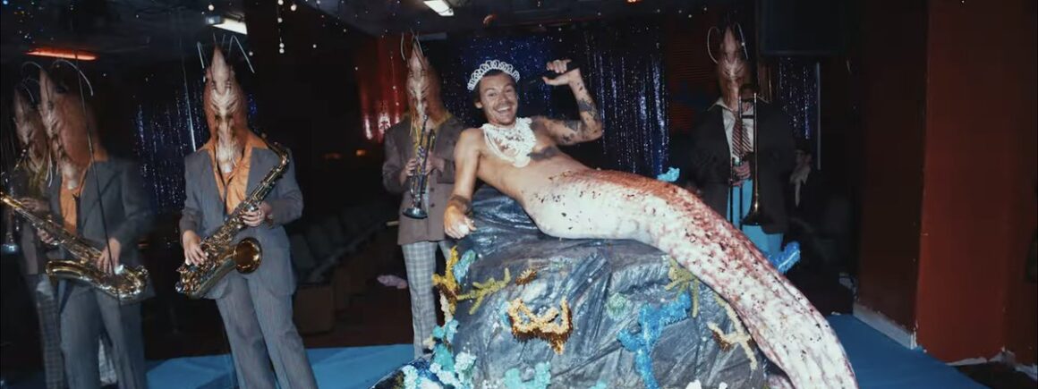 Harry Styles se transforme en homme-poulpe pour le clip de Music for a Sushi Restaurant (VIDEO)