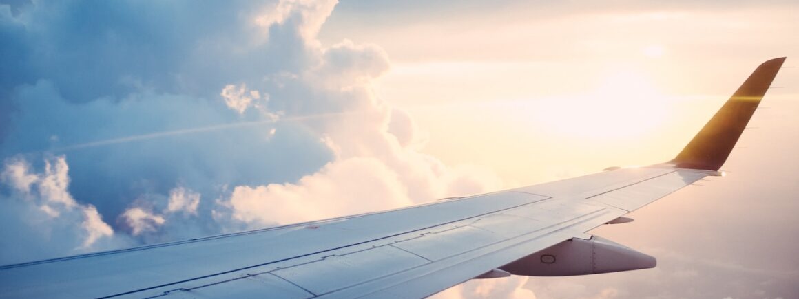 Le Morning Sans Filtre : Comment payer ses billets d’avion moins cher pour les Fêtes ?