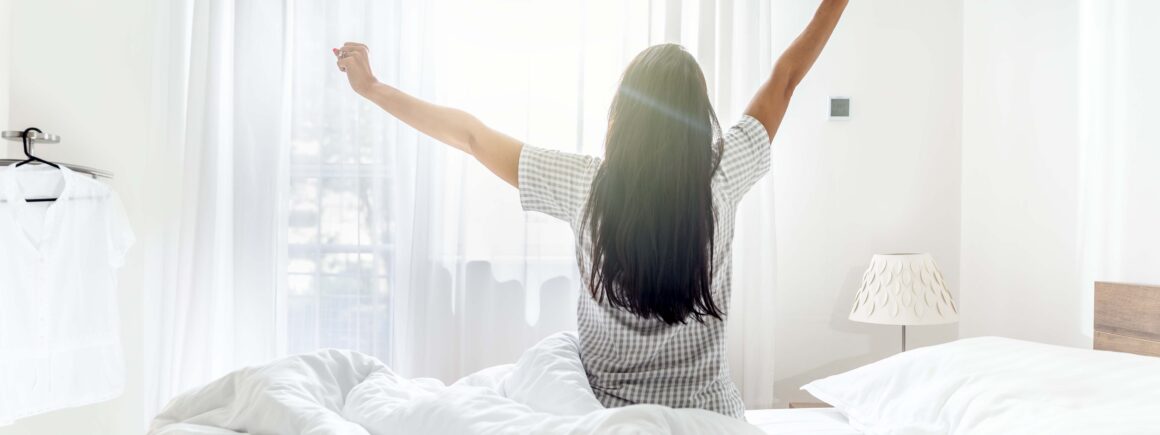 Cette femme loue l’autre côté de son lit et gagne 500$ par mois !