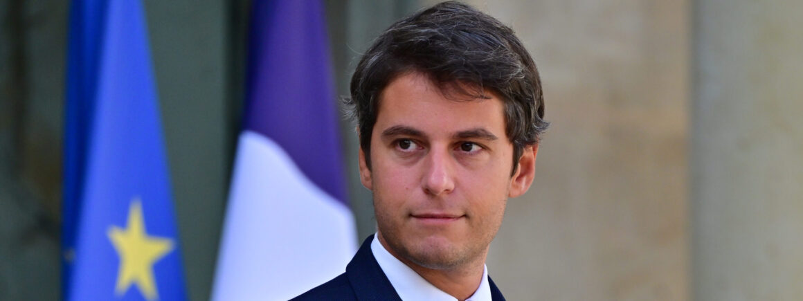 Le jour où… Gabriel Attal a rencontré le Père Fouras… ou presque ! (VIDEO)