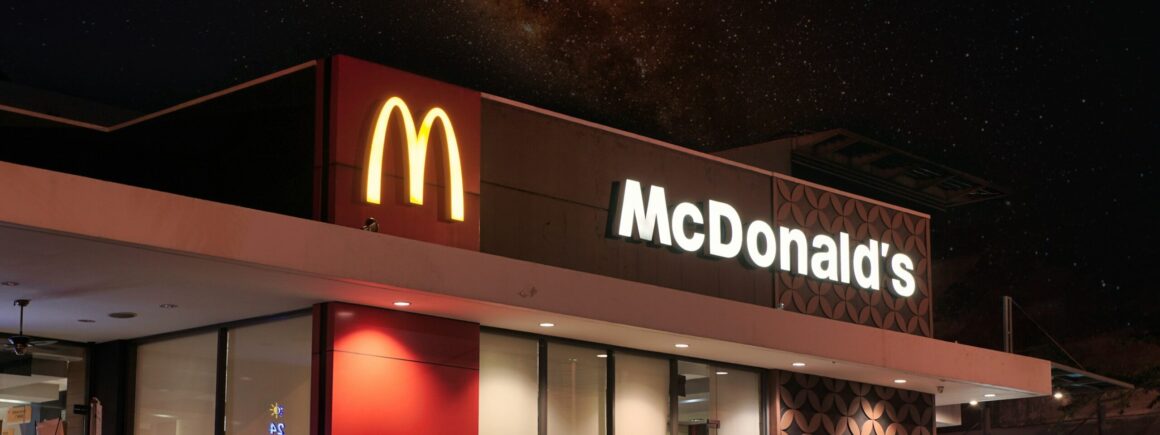 Elle accouche sur le parking de… McDonald&rsquo;s