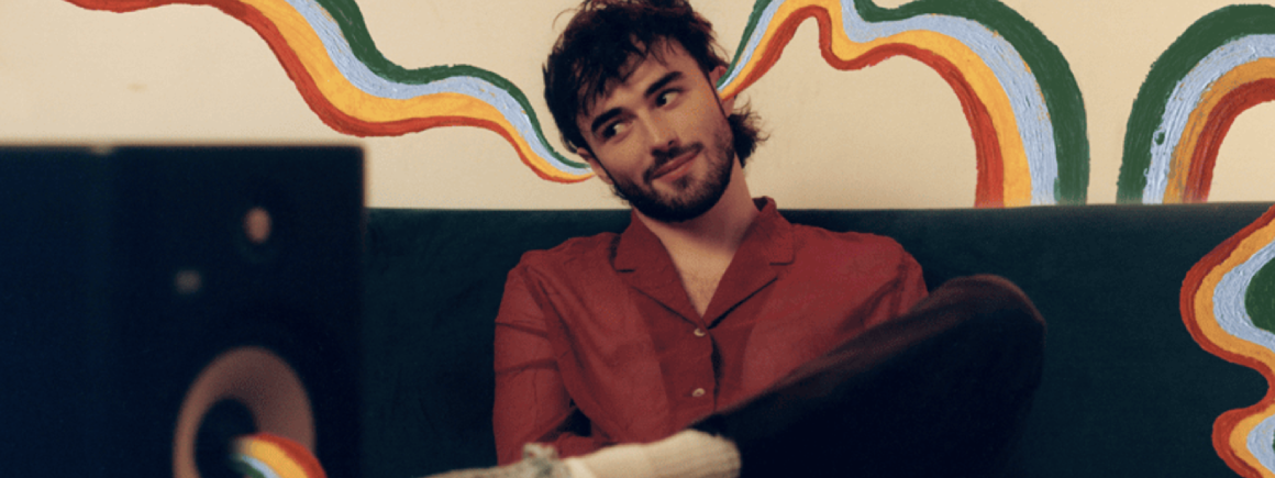 Pourquoi Alfie Templeman va tourner en boucle dans vos oreilles tout l’été