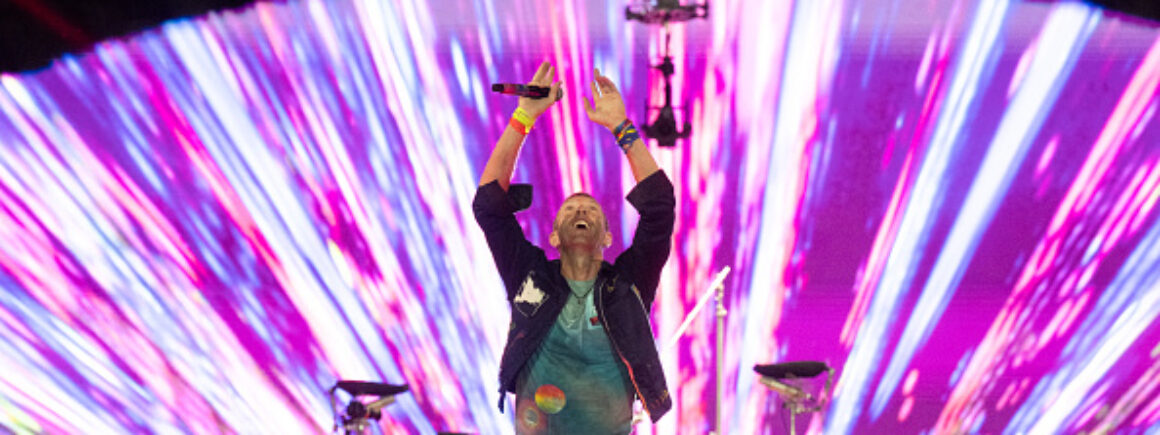Coldplay à Glastonbury, ce qu’il fallait retenir (VIDEO)