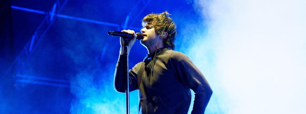 Djo n°1 avec End of Beginning, retour sur l&rsquo;histoire du titre